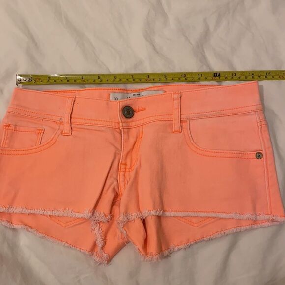 ABERCROMBIE & Fitch neon shorts. Size 00. - Picture 5 of 7